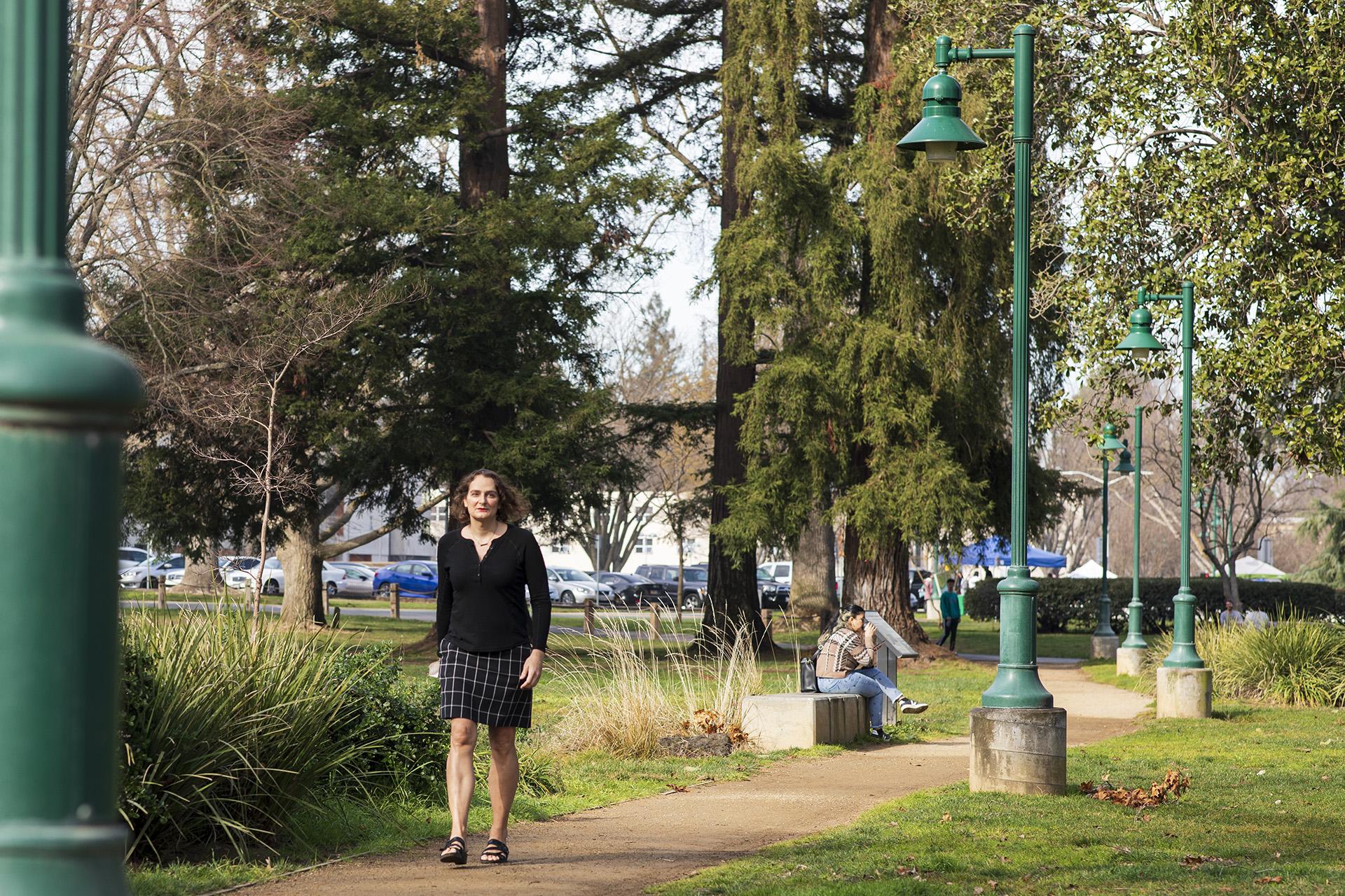 Antonia Peigahi walking on campus